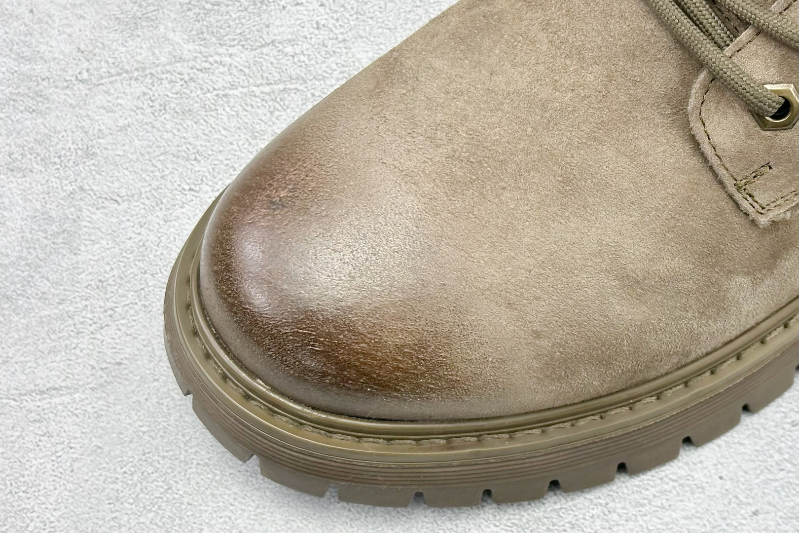 UGGTasman Weather Hybrid 塔斯曼混合系列中帮轻量休闲马丁靴 U5618 UGGTasman Weather Hybrid 塔斯曼混合系列中帮轻量休闲马丁靴 U5618