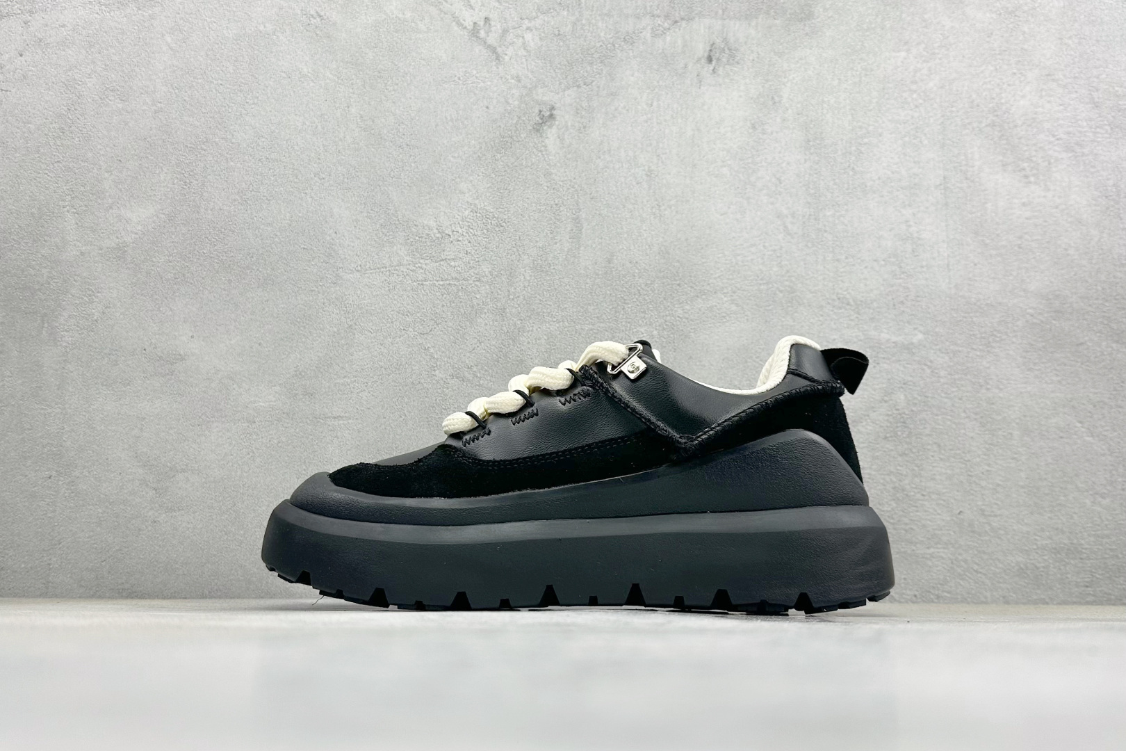 _d_I9s-asmgyxo-jWJ5mexv6eoIyg_hJhRFtWUrw