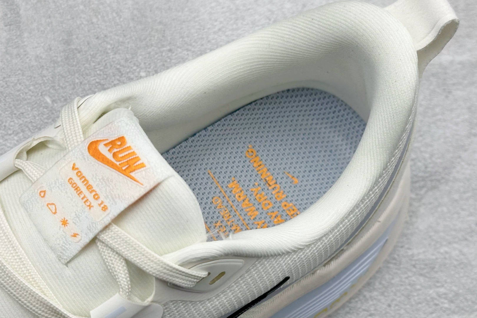 RS版Nike Air Zoom Vomero 18 GTX 缓震休闲跑鞋 HQ7002-100