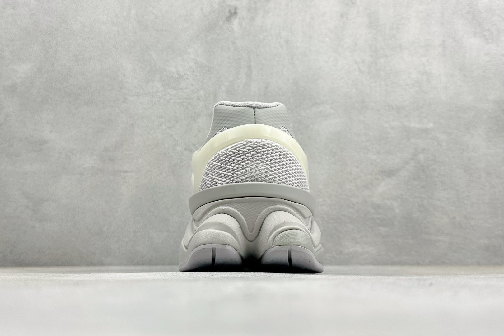 New Balance NB9060系列 复古休闲运动慢跑鞋 U9060IAB