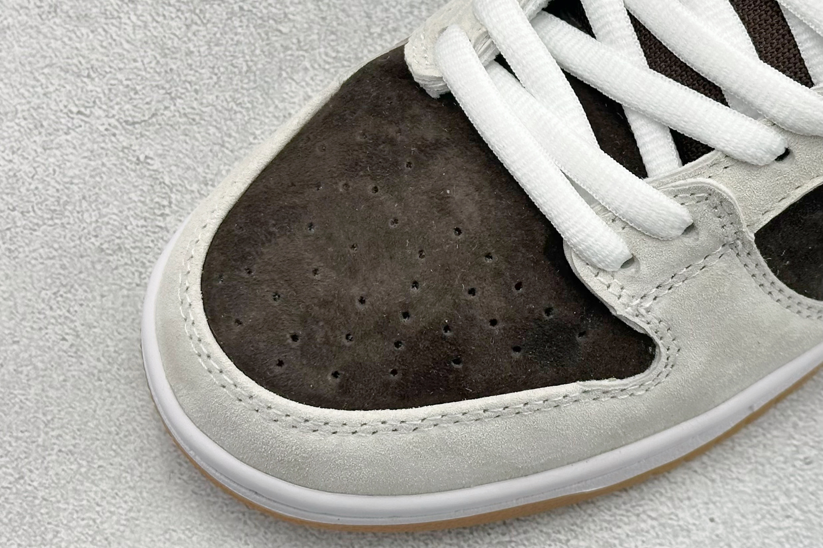 Nike SB Dunk Low 低帮休闲板鞋 HF3704-001