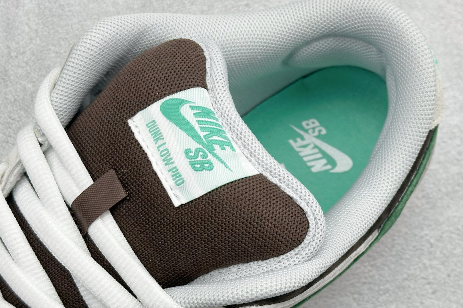 Nike SB Dunk Low 低帮休闲板鞋 HF3704-001