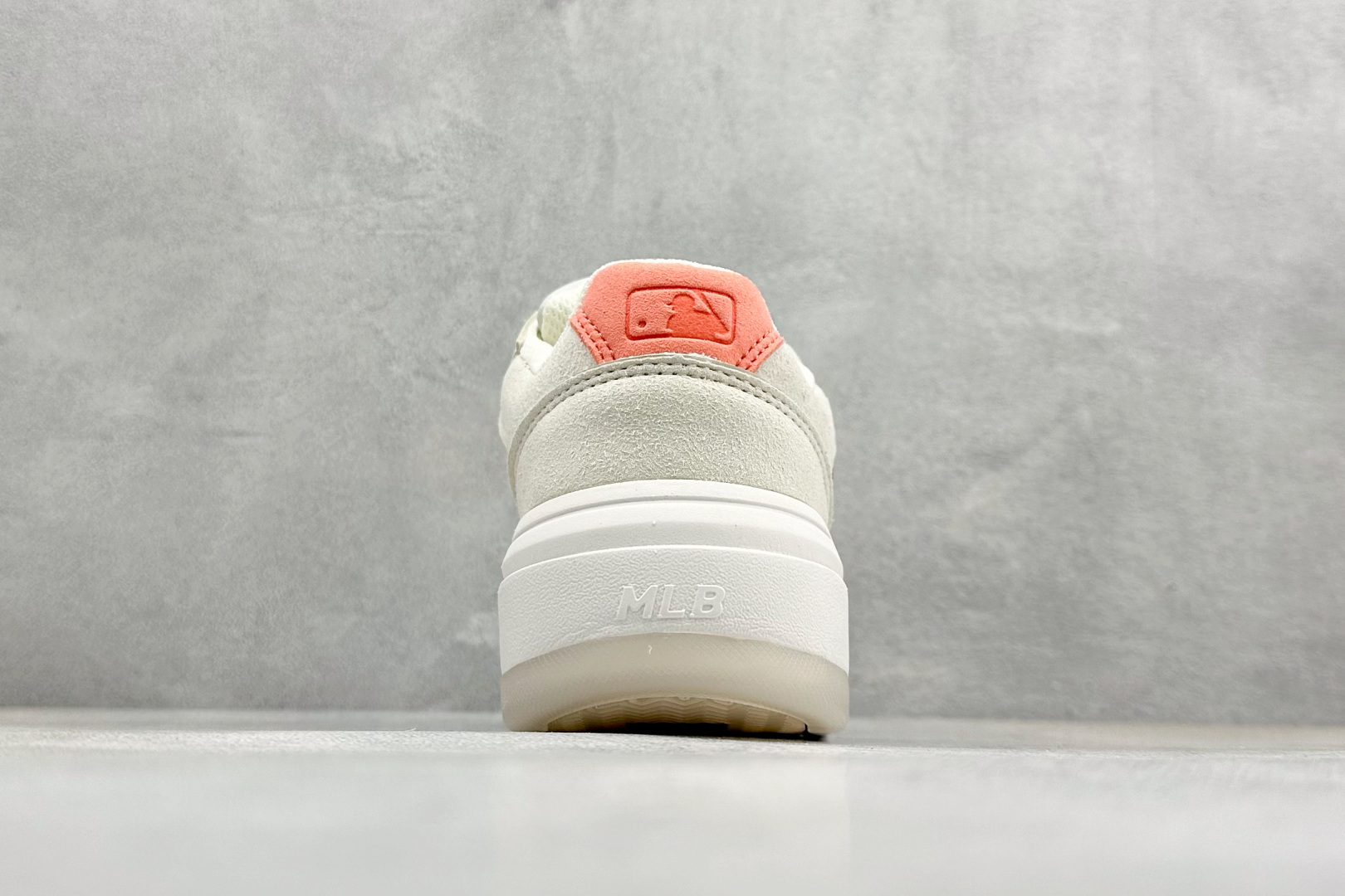 NY平台订单 MLB Chunky Liner 学长鞋系列低帮老爹风轻量增高厚底百搭休闲运动慢跑鞋 3ASXM086N