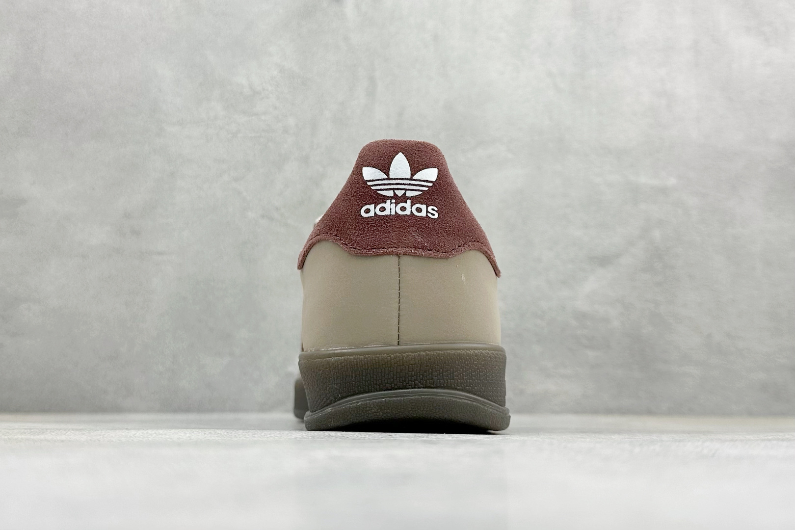 HZ版AdidOriginals Gazelle Indoor 三叶草复古休闲防滑耐磨低帮板鞋 JQ8387