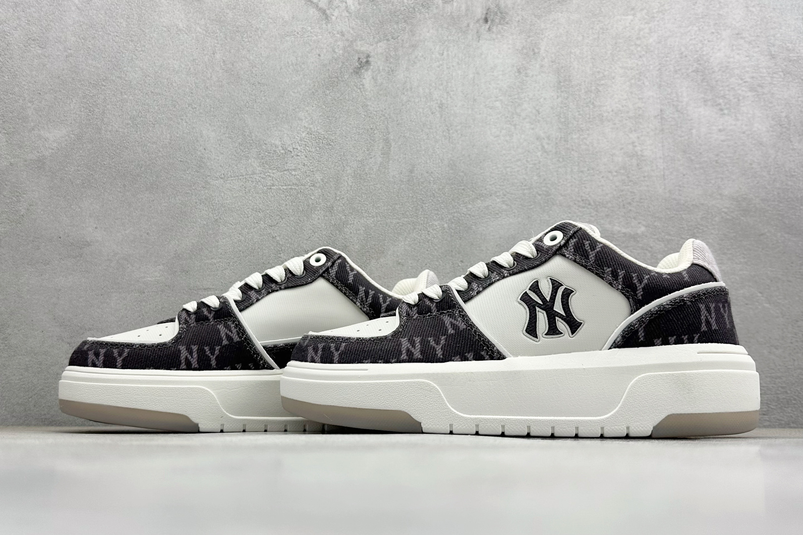 MLB CHUNKY LINER DENIM MONOGRAM SL 印刻老花 时尚舒适 休闲运动 防滑耐磨低帮学长鞋 3ASXM016N