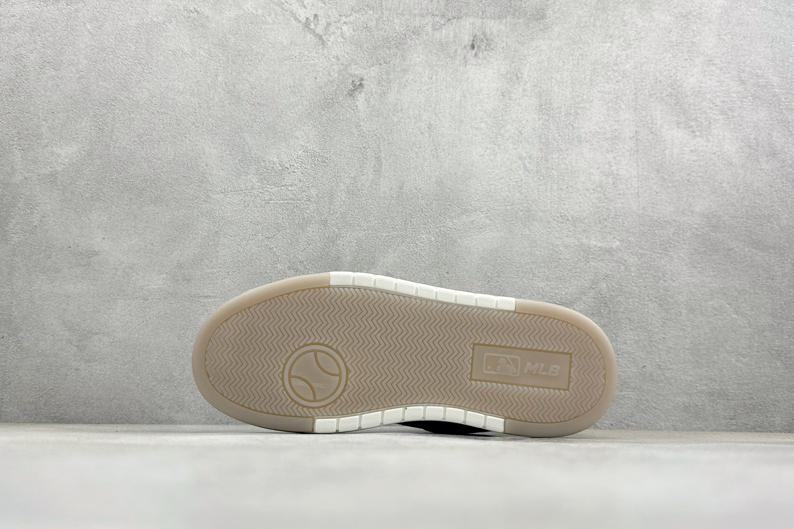 MLB CHUNKY LINER DENIM MONOGRAM SL 印刻老花 时尚舒适 休闲运动 防滑耐磨低帮学长鞋 3ASXM016N