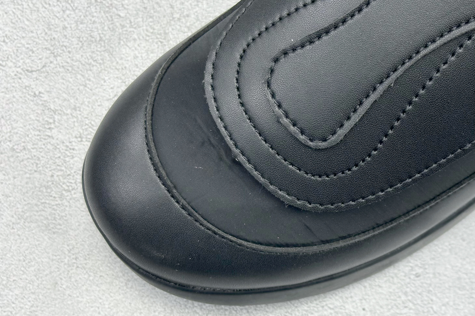 RAF SIMONS Antei 先锋潮流 复古低帮休闲鞋 HR740001S RAF SIMONS Antei 先锋潮流 复古低帮休闲鞋 HR740001S