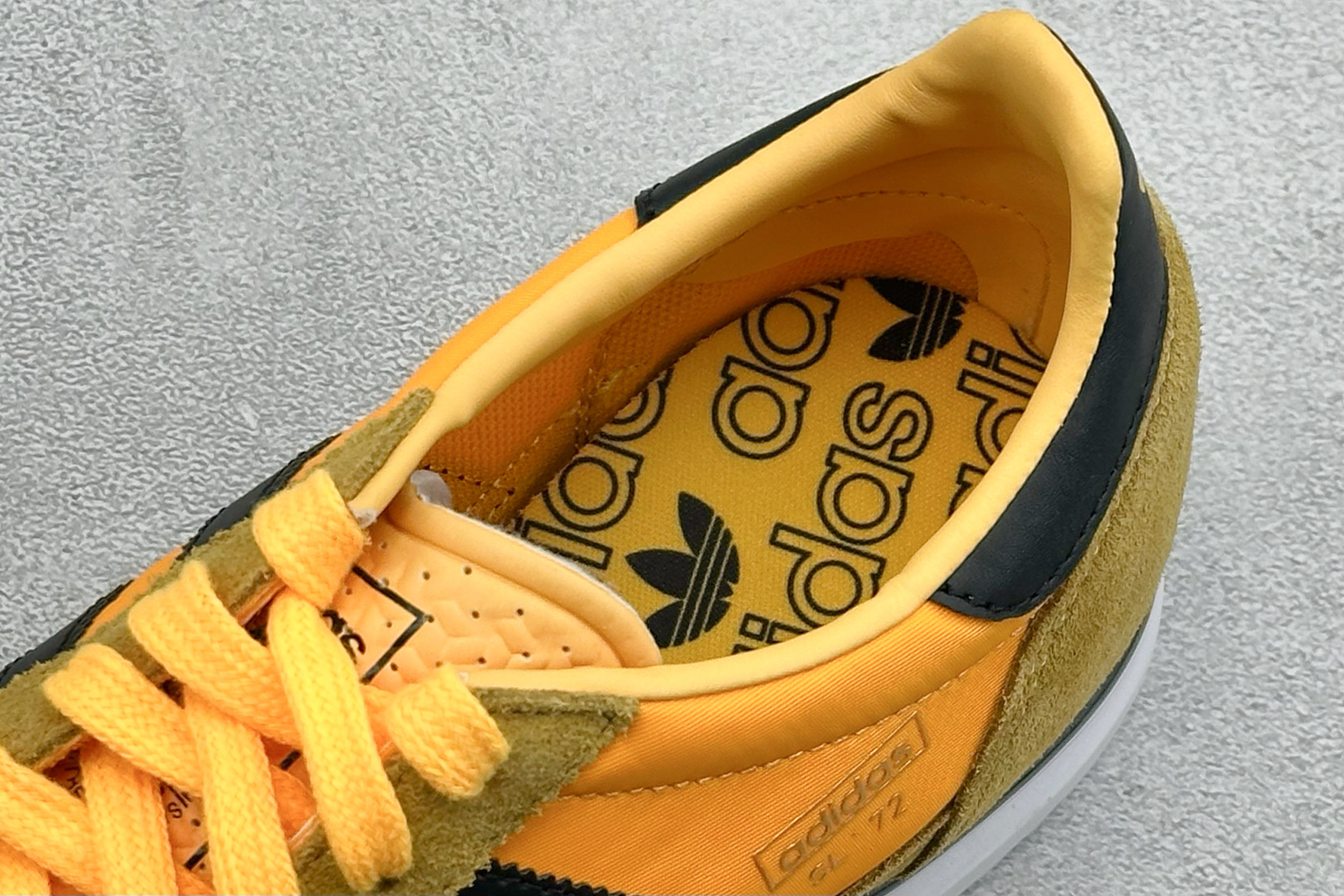 ML版AD Originals SL 72 RS 休闲防滑耐磨低帮板鞋 IH7912