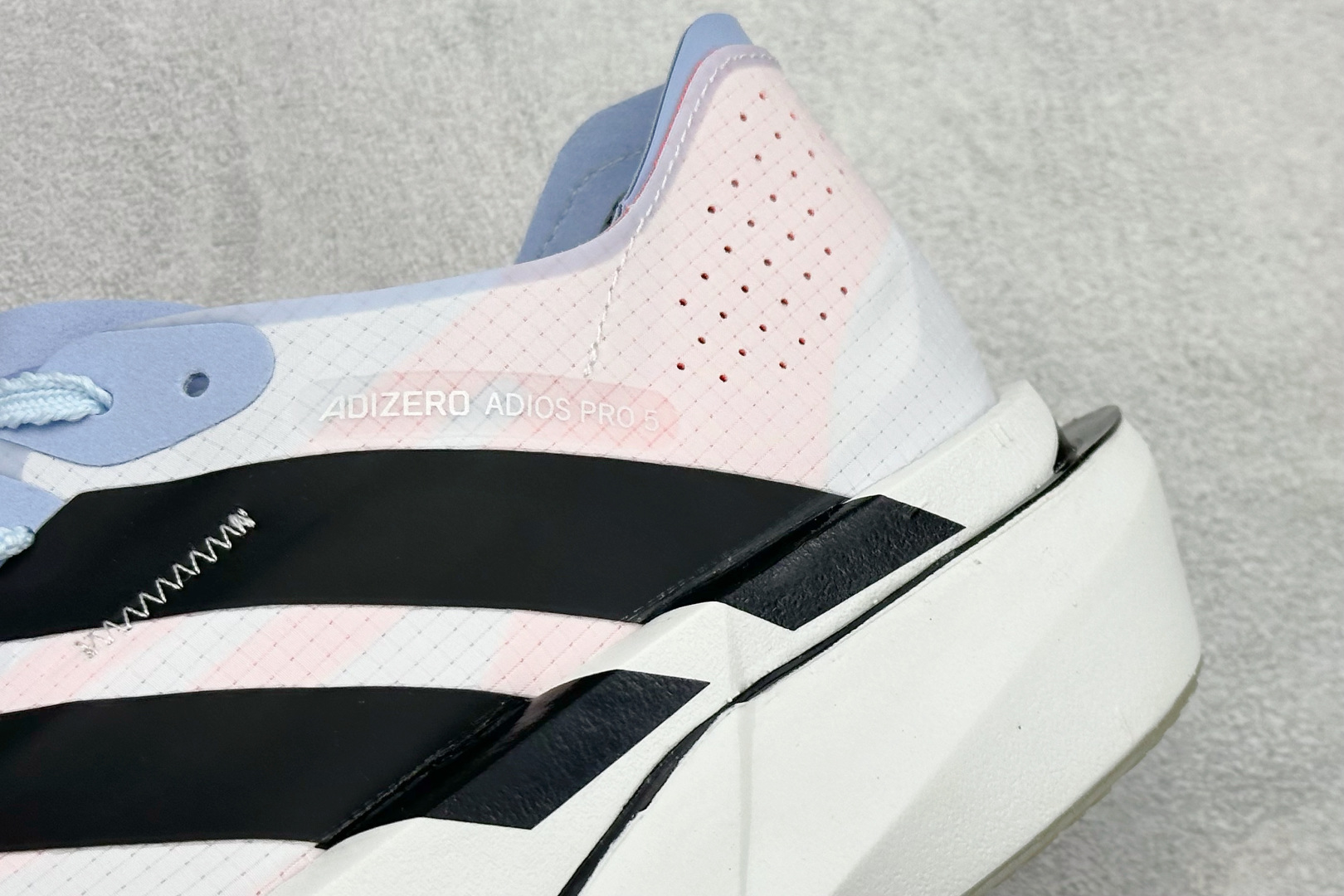 AdidADIZERO ADIOS PRO 5 M 马拉松竞速专业跑鞋 K18299