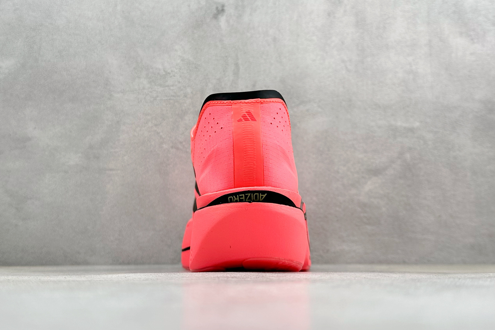 AdidADIZERO ADIOS PRO 5 M 马拉松竞速专业跑鞋 K18297