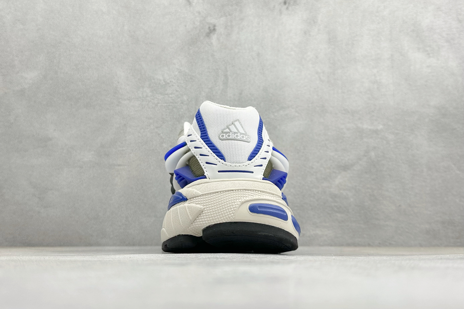 AD Adistar Jellyfish 联名款低帮复古风老爹鞋 JP9263