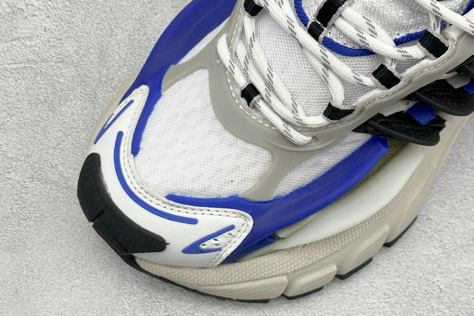 AD Adistar Jellyfish 联名款低帮复古风老爹鞋 JP9263