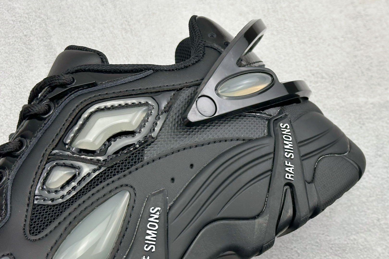 RAF SIMONS Cylon-21 织物皮革 圆头系带 低帮 生活休闲鞋 HR740011L