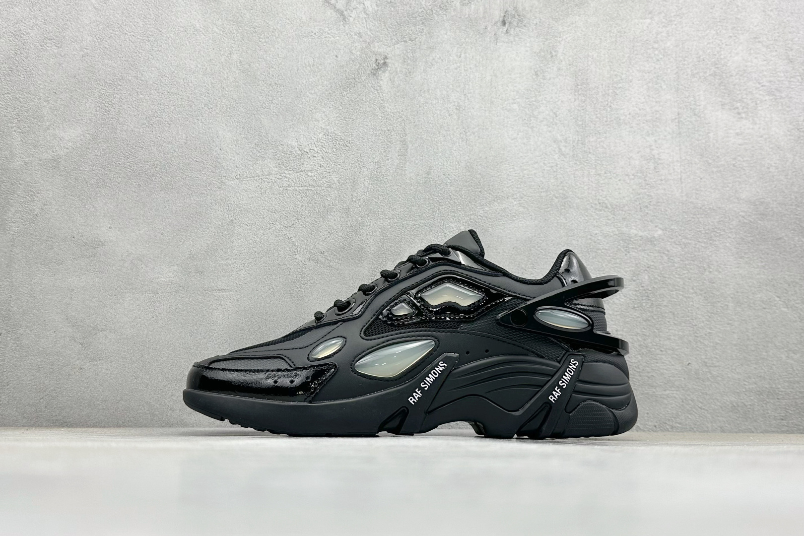 RAF SIMONS Cylon-21 织物皮革 圆头系带 低帮 生活休闲鞋 HR740011L