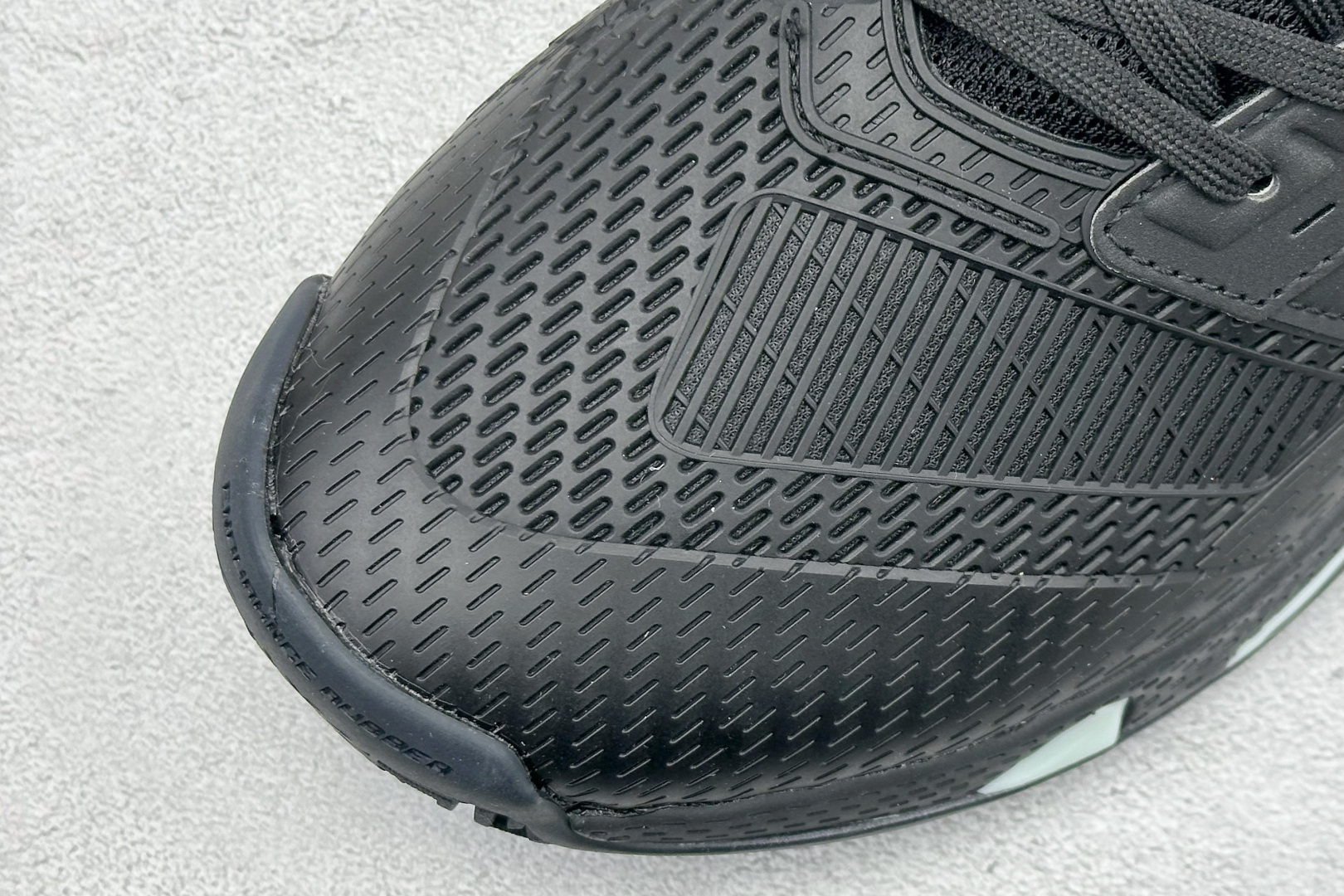 尤尼克斯（YONEX）跑步鞋 羽毛球鞋YY训练比赛球鞋网球