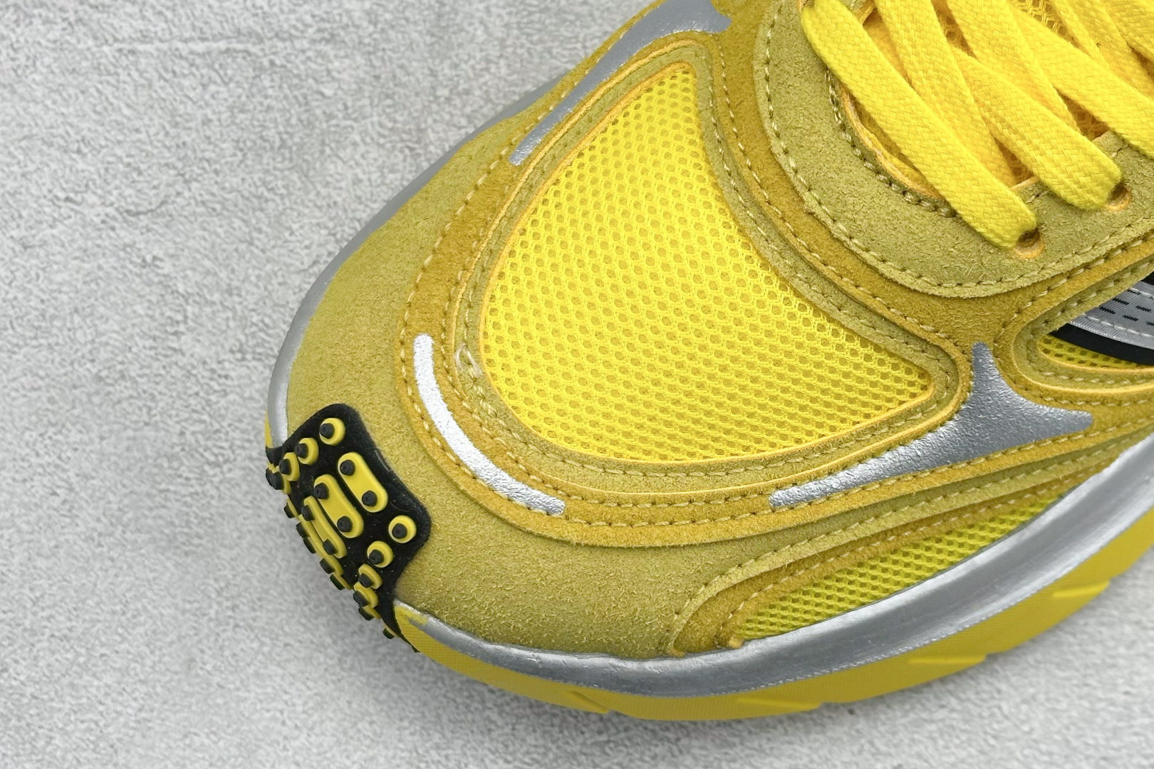 AdidAdizero Goukana 阿迪达斯 新款厚底低帮百搭休闲鞋 JP7177