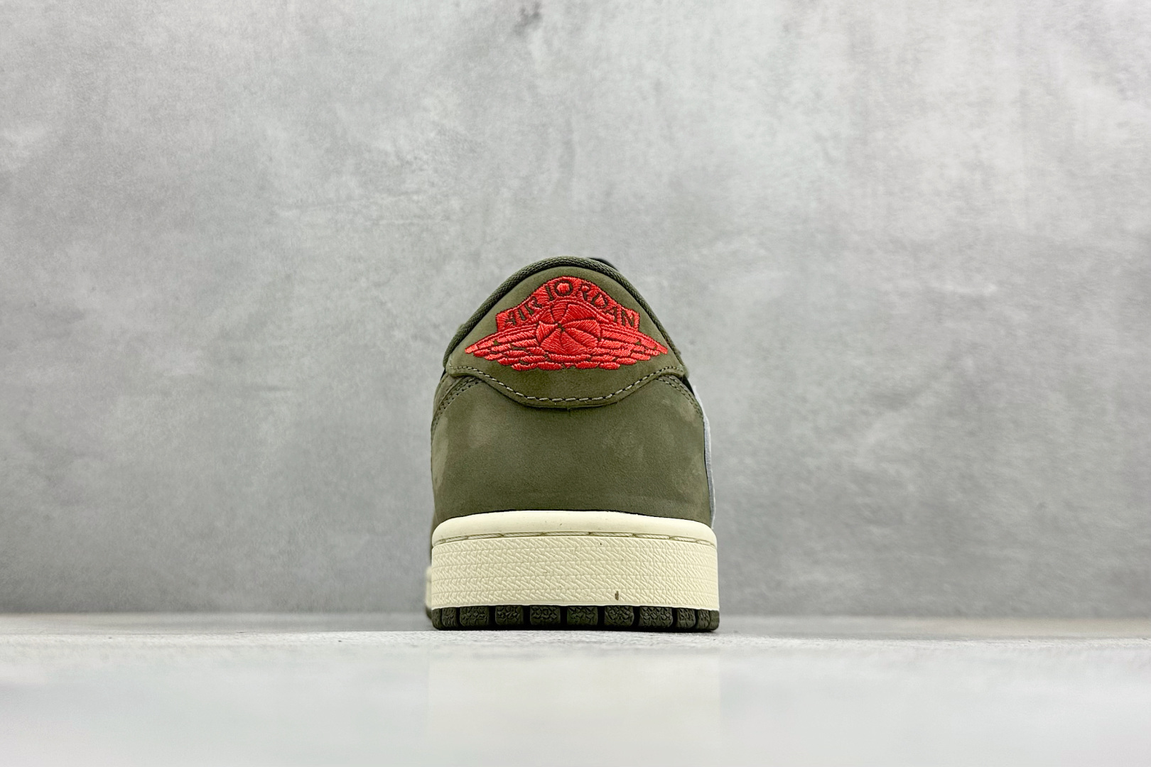 F版Fragment x TS x Air Jordan 1 Low 三方联名低帮倒钩板鞋 DM7866-002