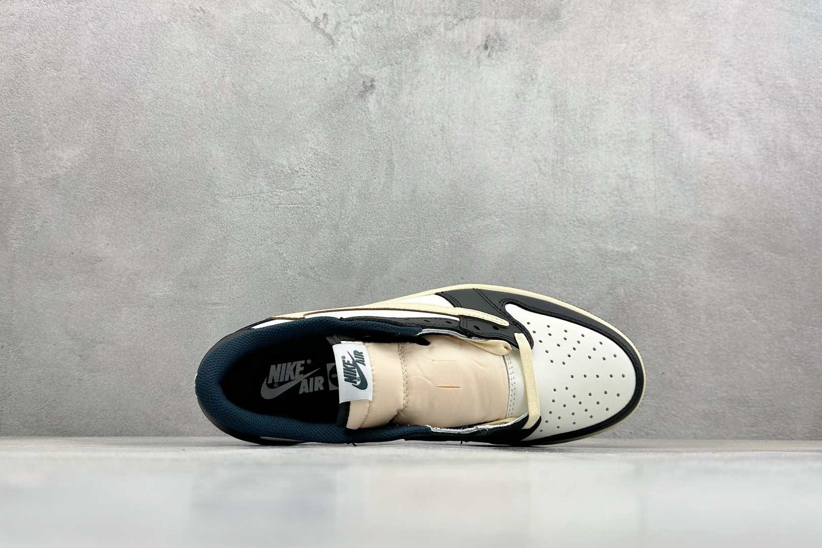 F版Fragment x TS x Air Jordan 1 Low 三方联名低帮倒钩板鞋 DM7866-400