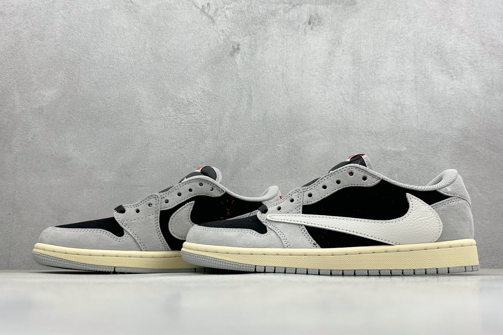 F版Fragment x TS x Air Jordan 1 Low 三方联名低帮倒钩板鞋 DM7866-010