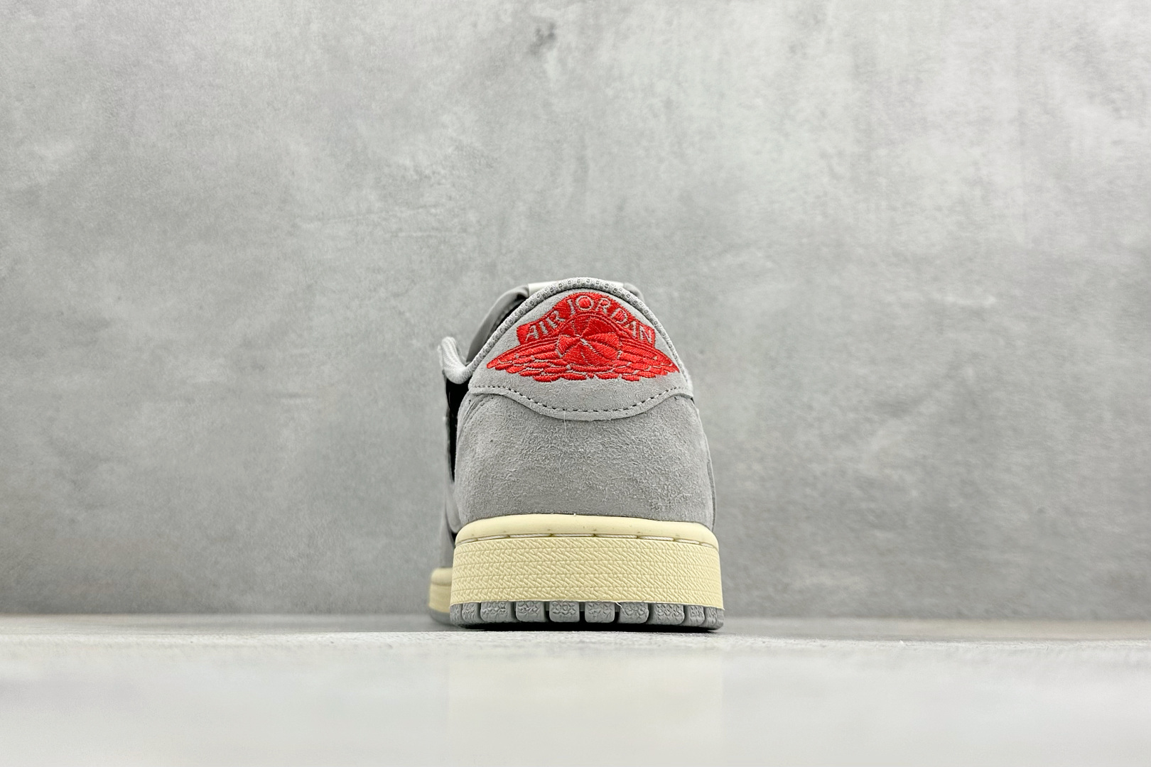 F版Fragment x TS x Air Jordan 1 Low 三方联名低帮倒钩板鞋 DM7866-010