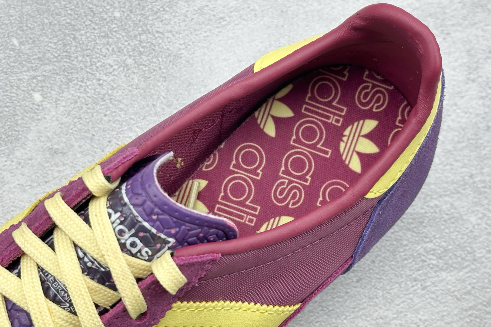 ML版AD Originals SL 72 RS 休闲防滑耐磨低帮板鞋 JQ8376 ML版AD Originals SL 72 RS 休闲防滑耐磨低帮板鞋 JQ8376