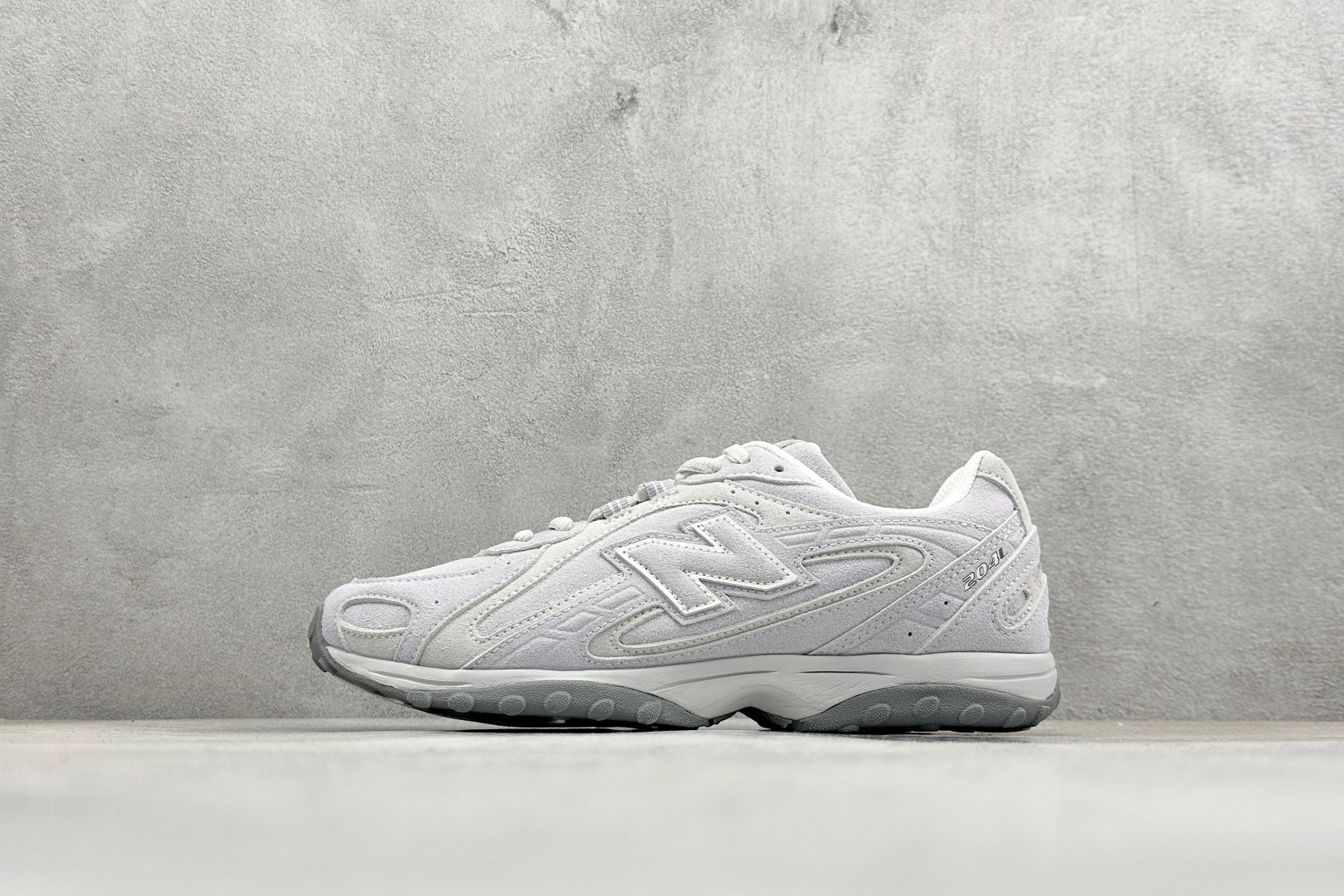 New Balance 204L 薄底鞋 薄底皮质鞋带德训miu系 减震耐磨包裹性支撑轻便 低帮 生活休闲鞋 U204LMMB