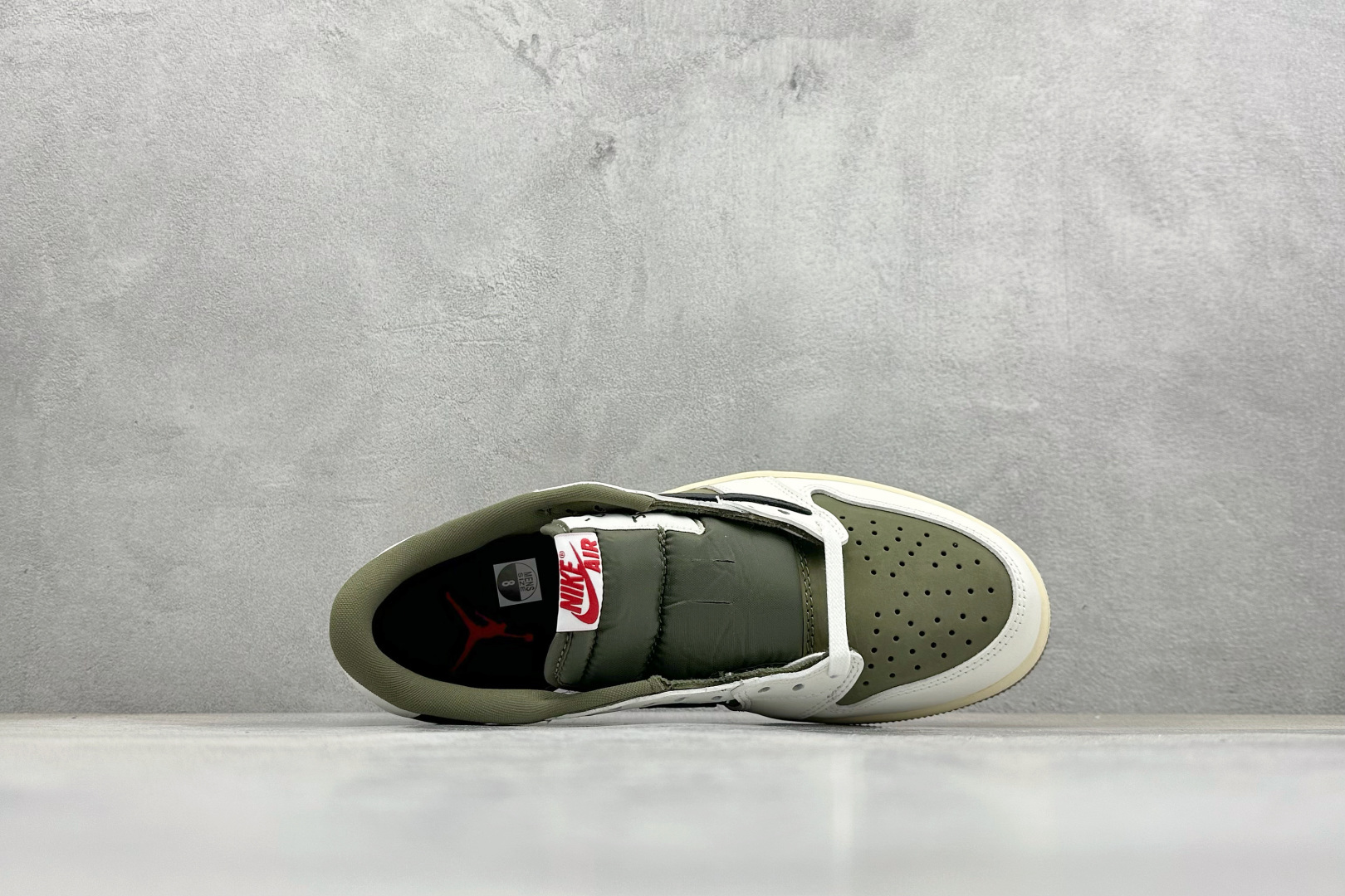 F版Fragment x TS x Air Jordan 1 Low 三方联名低帮倒钩板鞋 DM7866-200 F版Fragment x TS x Air Jordan 1 Low 三方联名低帮倒钩板鞋 DM7866-200