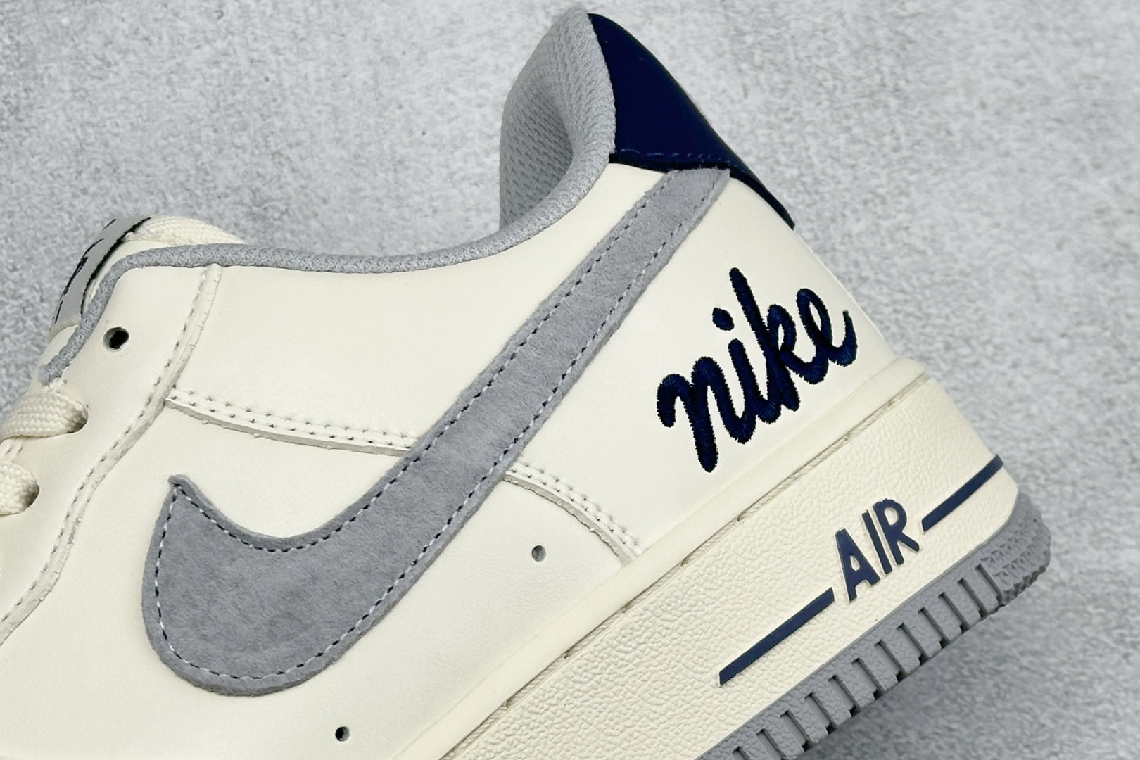 SC版Nike Air Force 1'07 Low 奶白雾灰 空军一号低帮休闲板鞋 NH0601-581
