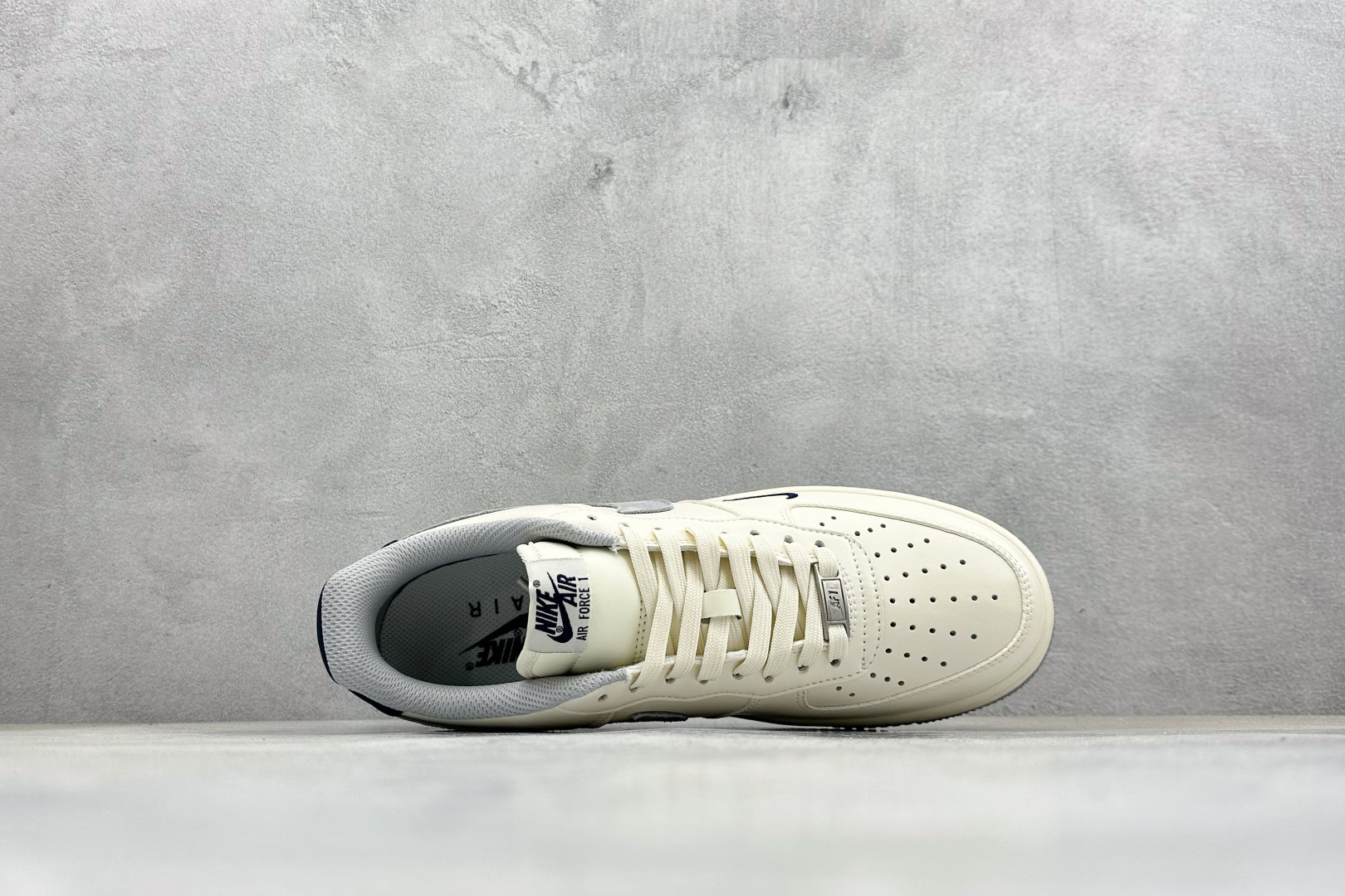 SC版Nike Air Force 1'07 Low 奶白雾灰 空军一号低帮休闲板鞋 NH0601-581