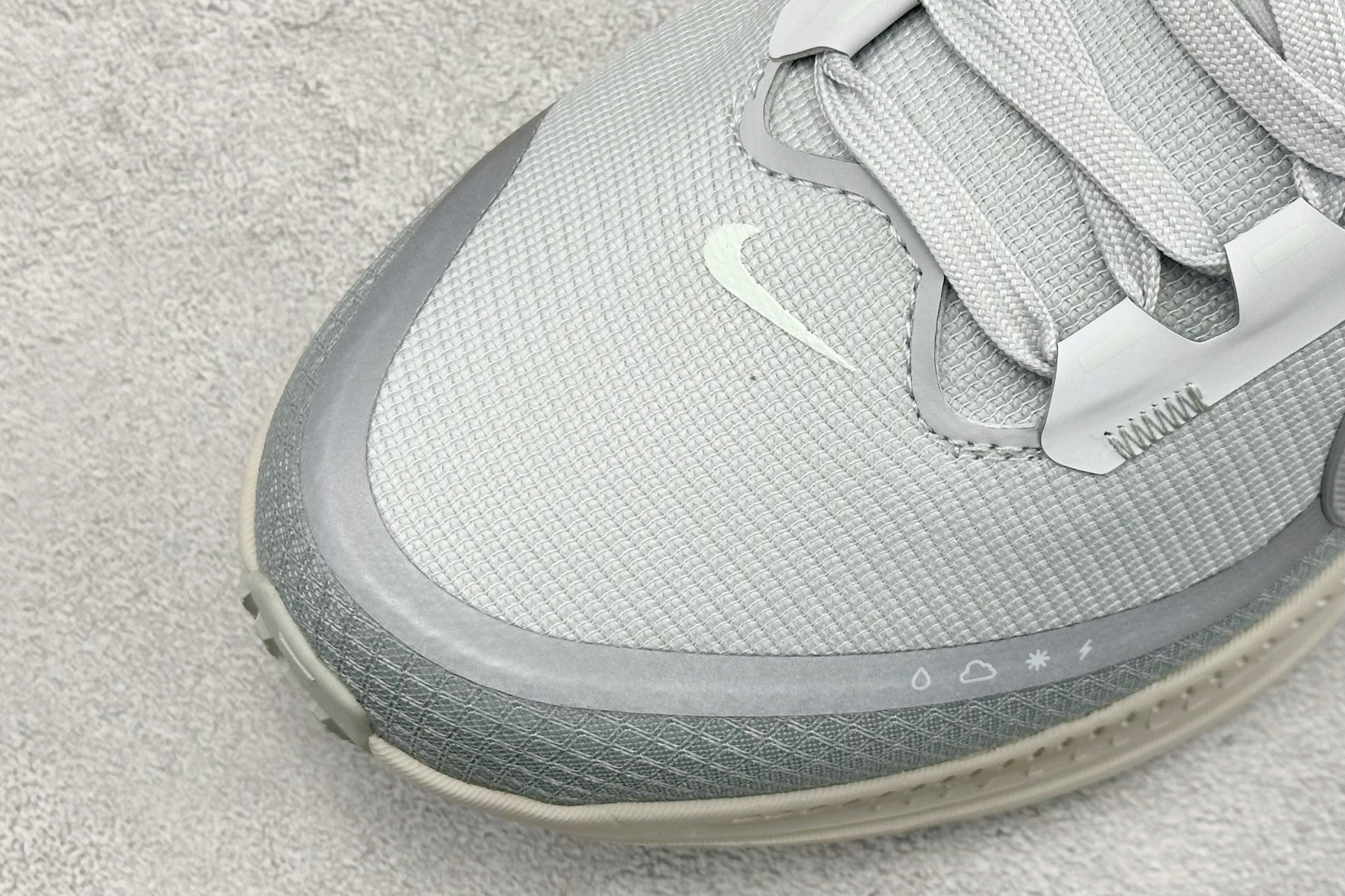 RS版Nike Air Zoom Vomero 18 GTX 缓震休闲跑鞋 HQ7001-003