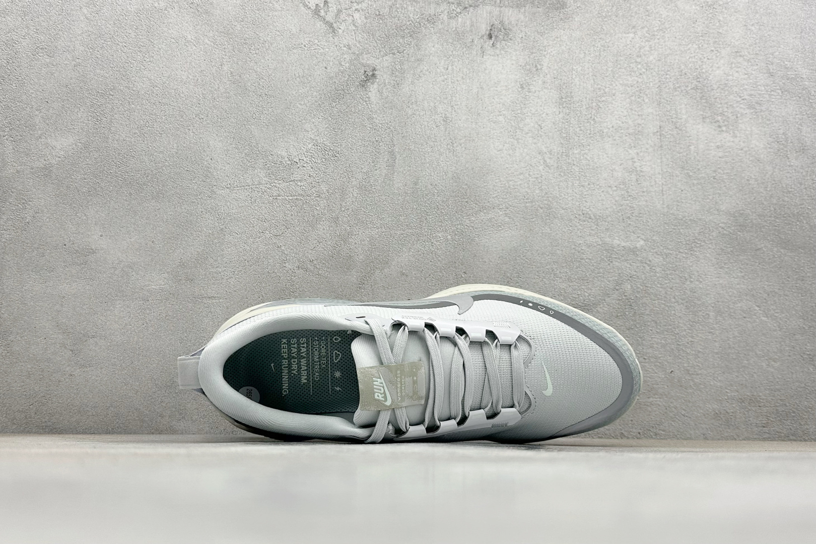 RS版Nike Air Zoom Vomero 18 GTX 缓震休闲跑鞋 HQ7001-003