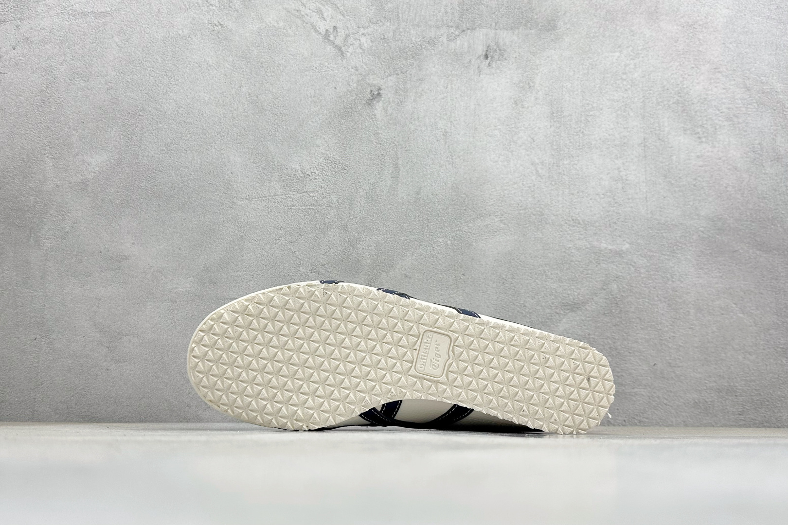 Onitsuka Tiger鬼塚虎 MEXICO 66 ‘DIY’定制球鞋系列 防滑耐磨透气轻便 低帮休闲鞋 DL408-141