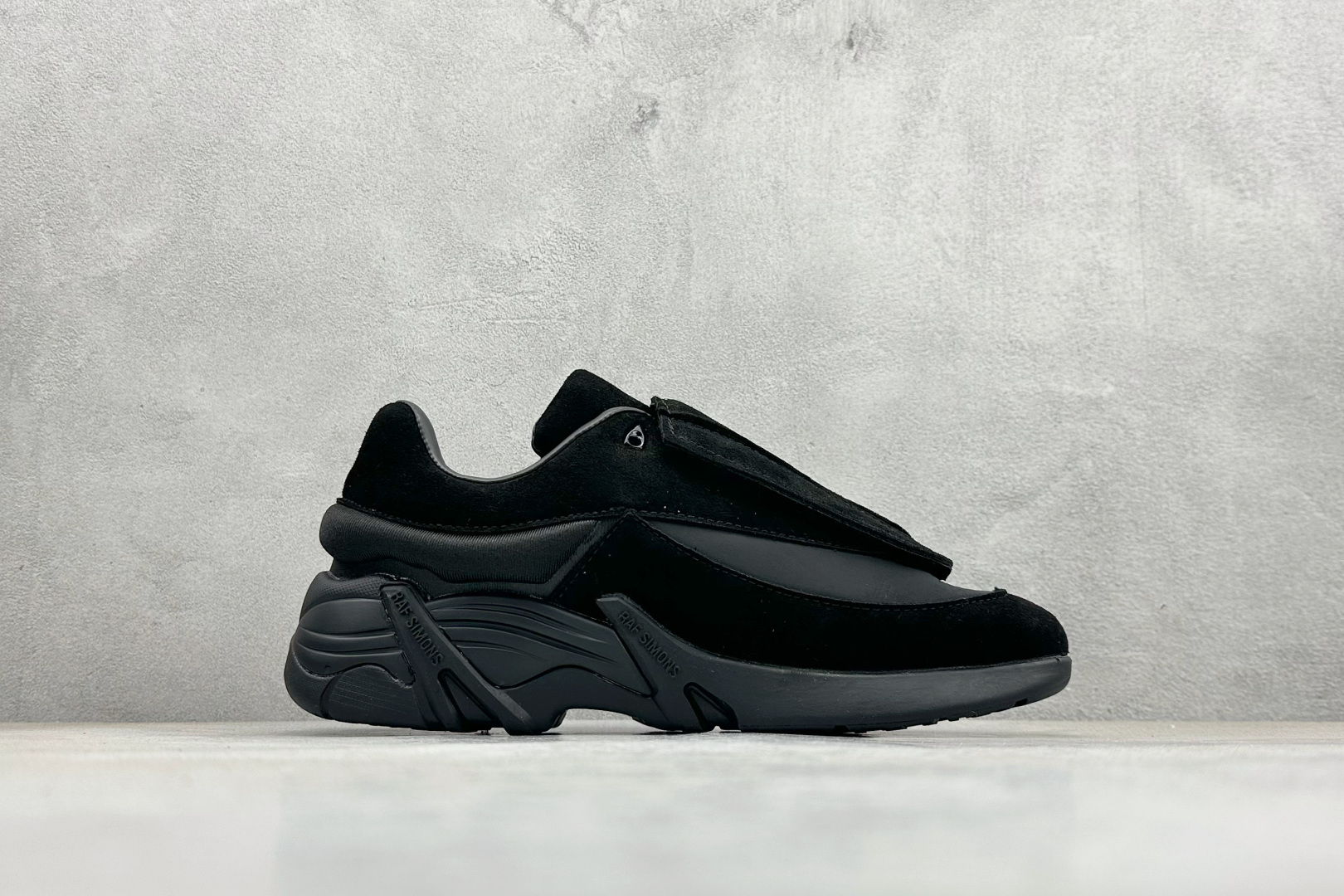 RAF SIMONS Antei 先锋潮流 复古低帮休闲鞋 HR740001L