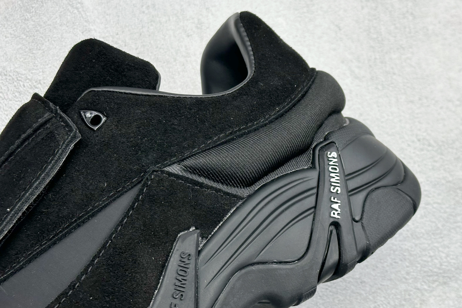 RAF SIMONS Antei 先锋潮流 复古低帮休闲鞋 HR740001L