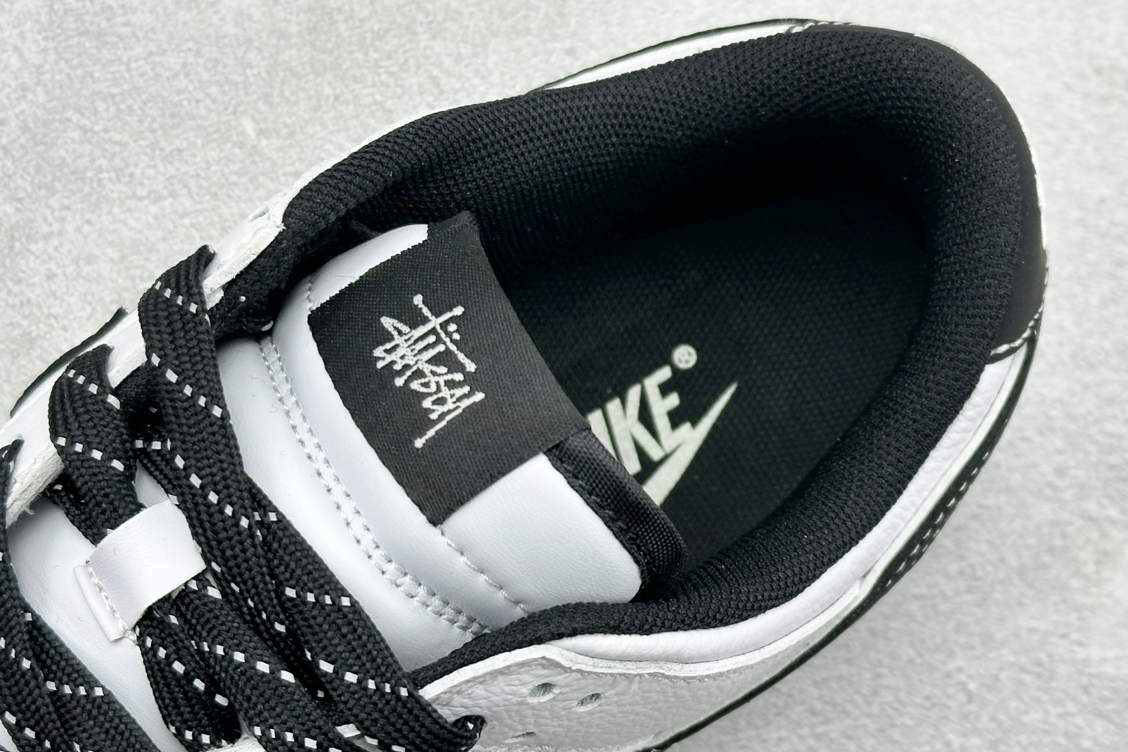 Nike Dunk Low Retro 斯图西联名 周年高端定制 低帮休闲板鞋 CS1688-127 Nike Dunk Low Retro 斯图西联名 周年高端定制 低帮休闲板鞋 CS1688-127