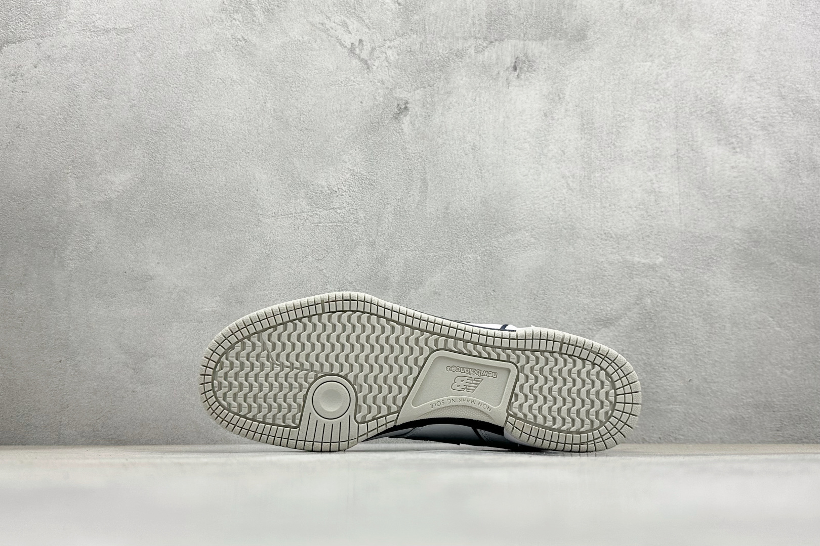 New Balance NB Numeric Tom Knox 600新百伦舒适低帮板鞋 NM600TTN