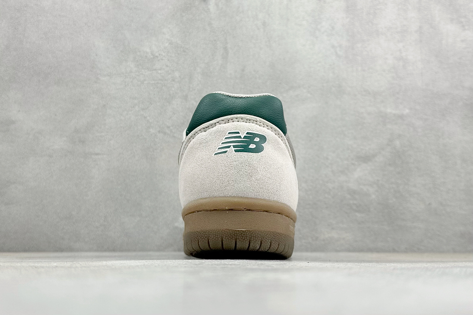 New Balance NB Numeric Tom Knox 600新百伦舒适低帮板鞋 NM600TRC-莆田鞋,莆田鞋货源,高仿鞋,高仿鞋货源,安福档口,莆田高仿鞋,莆田鞋批发,高仿鞋批发,莆田高仿运动鞋,高仿运动鞋,莆田运动鞋 New Balance NB Numeric Tom Knox 600新百伦舒适低帮板鞋 NM600TRC