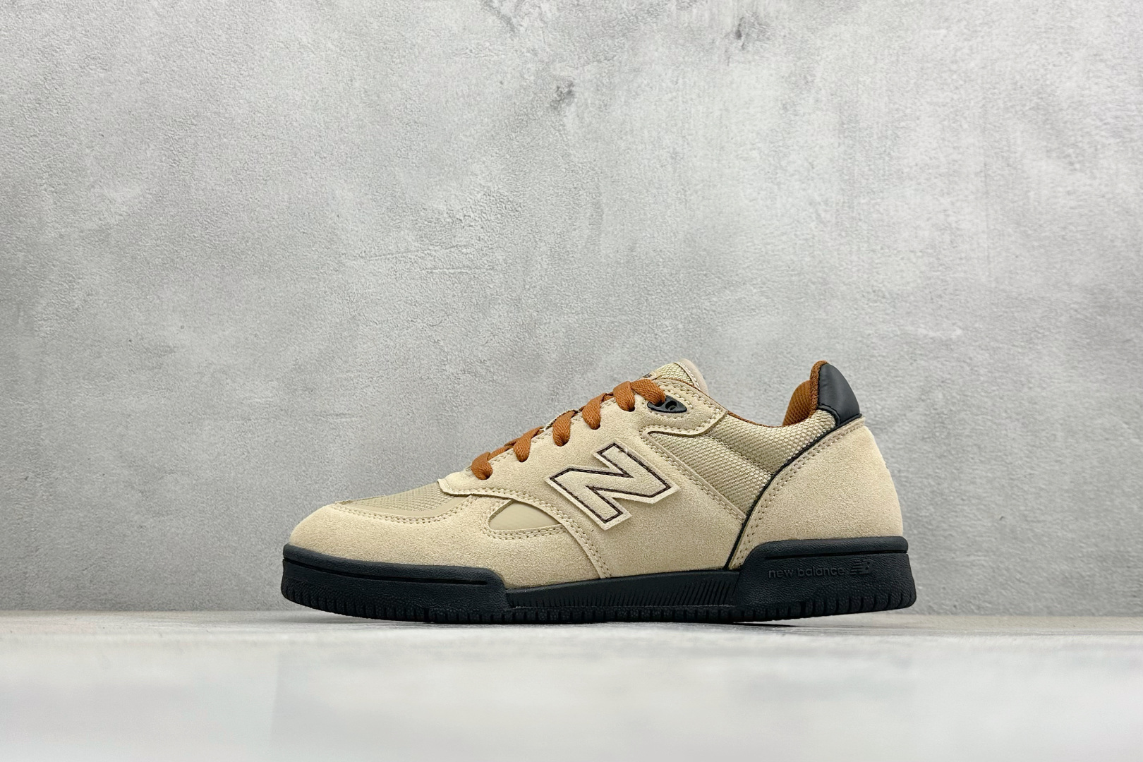 New Balance NB Numeric Tom Knox 600新百伦舒适低帮板鞋 NM600BNT