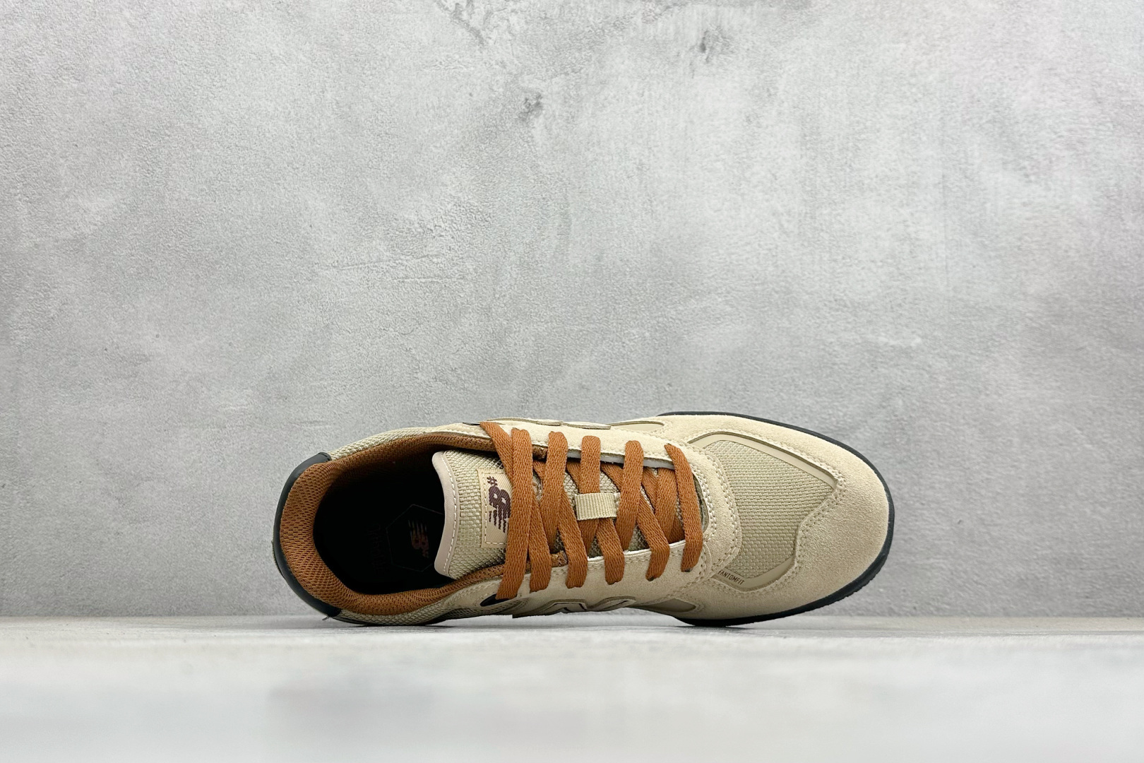 New Balance NB Numeric Tom Knox 600新百伦舒适低帮板鞋 NM600BNT