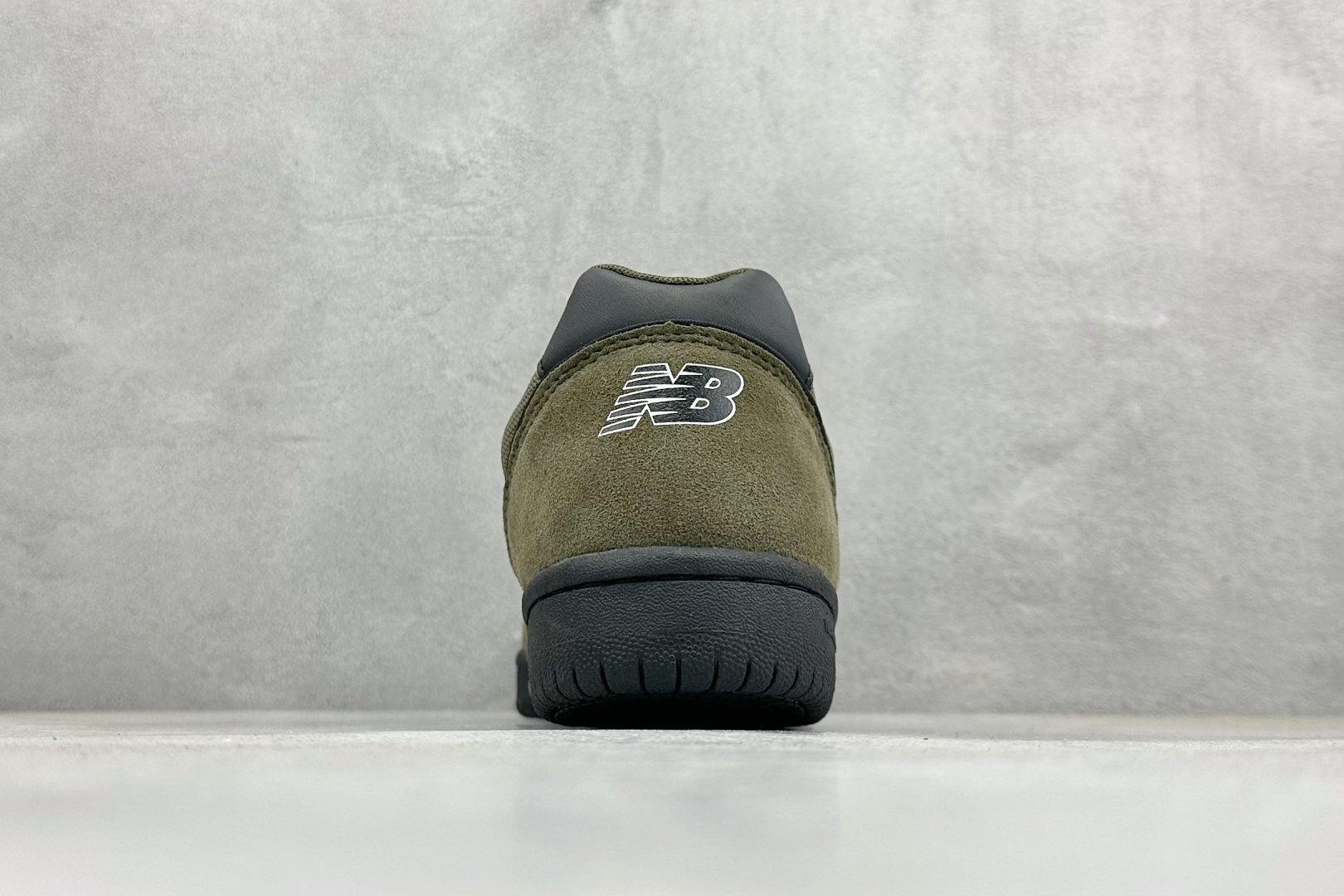 New Balance NB Numeric Tom Knox 600新百伦舒适低帮板鞋 NM600BNG