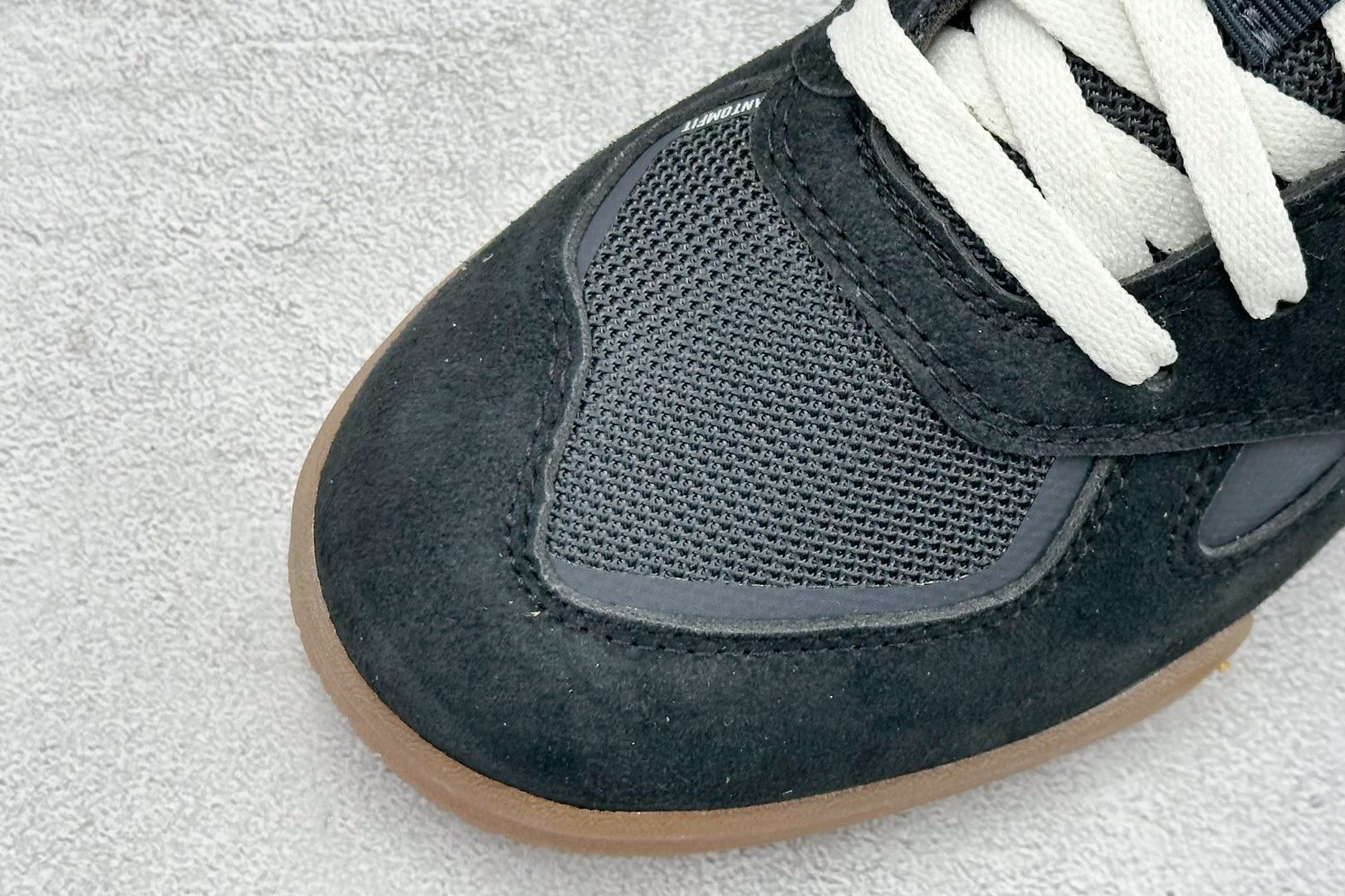 New Balance NB Numeric Tom Knox 600新百伦舒适低帮板鞋 NM600BNW