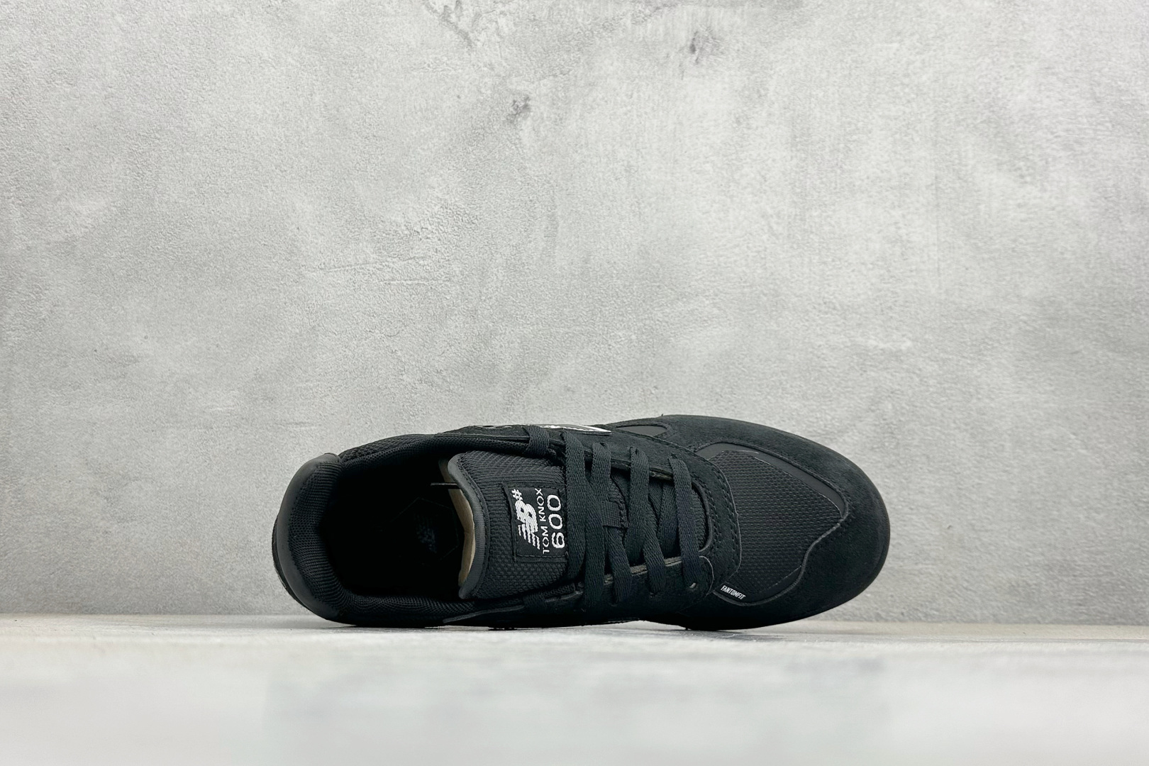 New Balance NB Numeric Tom Knox 600新百伦舒适低帮板鞋 NM600TER