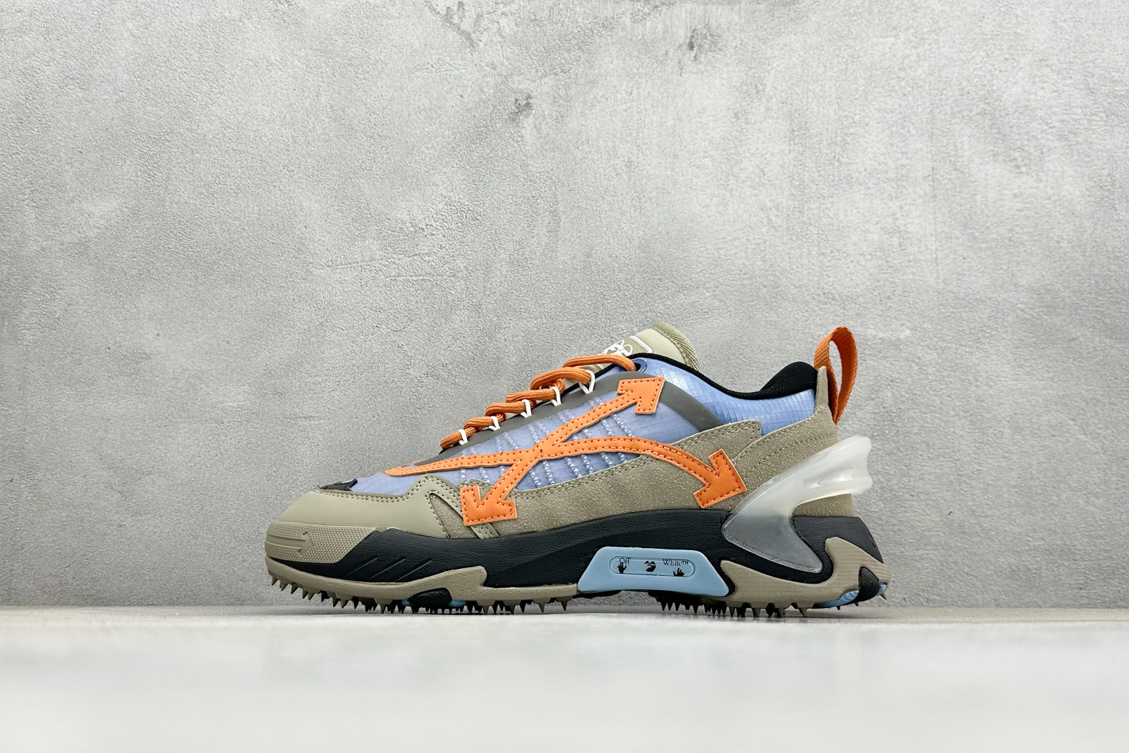 OFF-WHITE ODSY 织物 系带圆头跑鞋