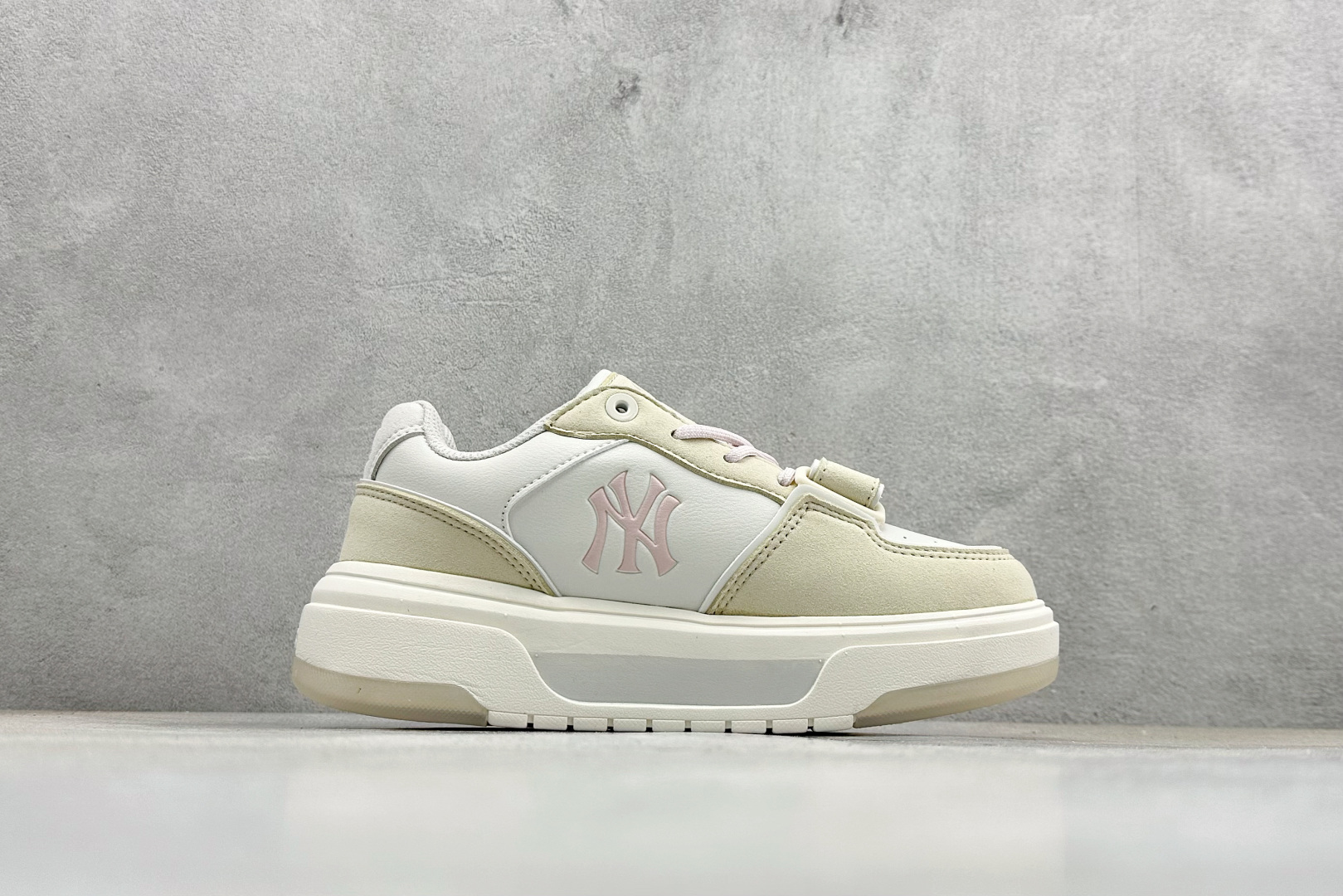 NY平台订单 MLB Chunky Liner 学长鞋系列低帮老爹风轻量增高厚底百搭休闲运动慢跑鞋 3ASXM086N