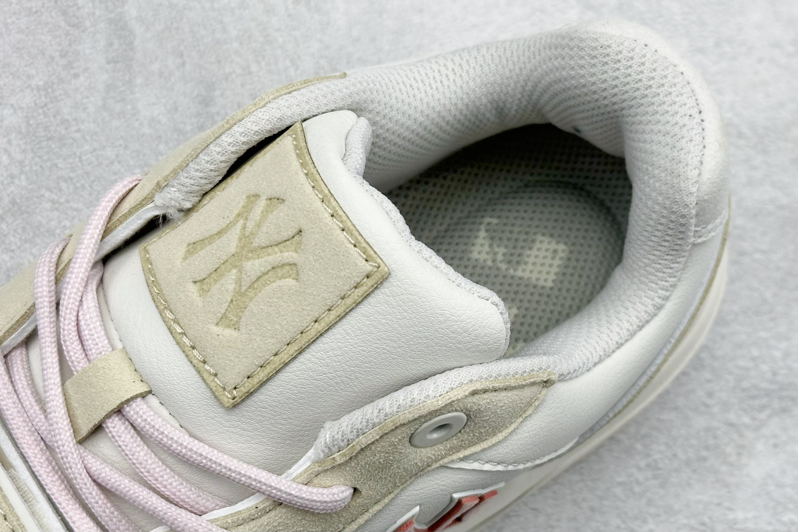 NY平台订单 MLB Chunky Liner 学长鞋系列低帮老爹风轻量增高厚底百搭休闲运动慢跑鞋 3ASXM086N