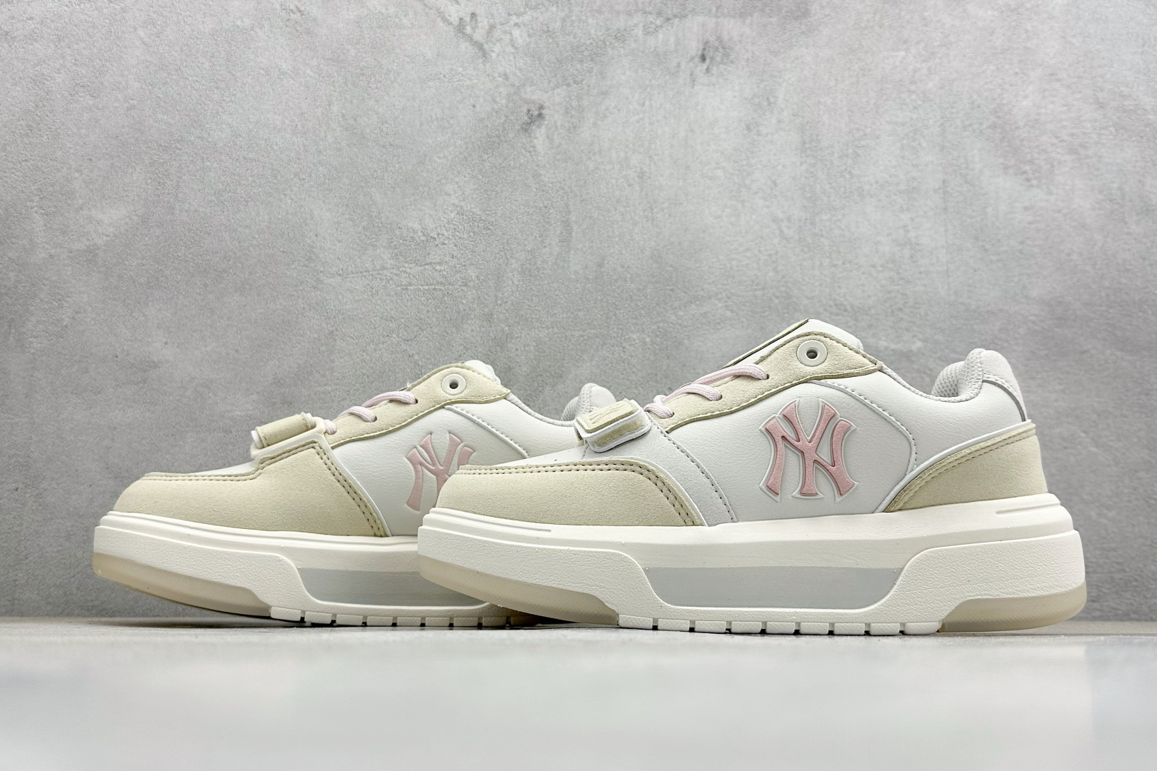 NY平台订单 MLB Chunky Liner 学长鞋系列低帮老爹风轻量增高厚底百搭休闲运动慢跑鞋 3ASXM086N