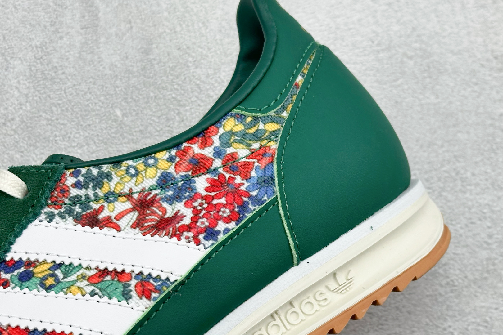 ML版AD Originals SL 72 RS 休闲防滑耐磨低帮板鞋 JH7226 ML版AD Originals SL 72 RS 休闲防滑耐磨低帮板鞋 JH7226