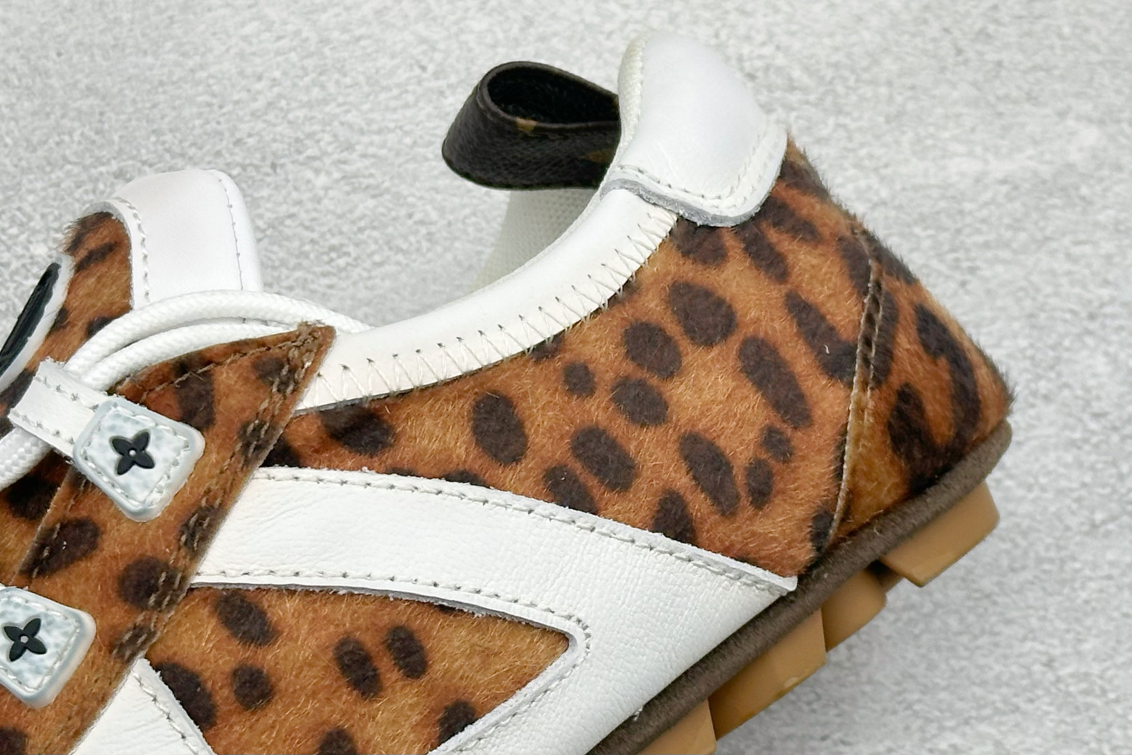 路易威登/Louis VuittLV路易威登板鞋