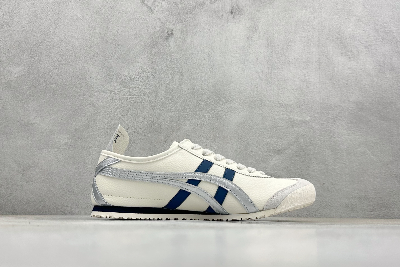 Onitsuka Tiger鬼塚虎 MEXICO 66 ‘DIY’定制球鞋系列 防滑耐磨透气轻便 低帮休闲鞋 DL408-143