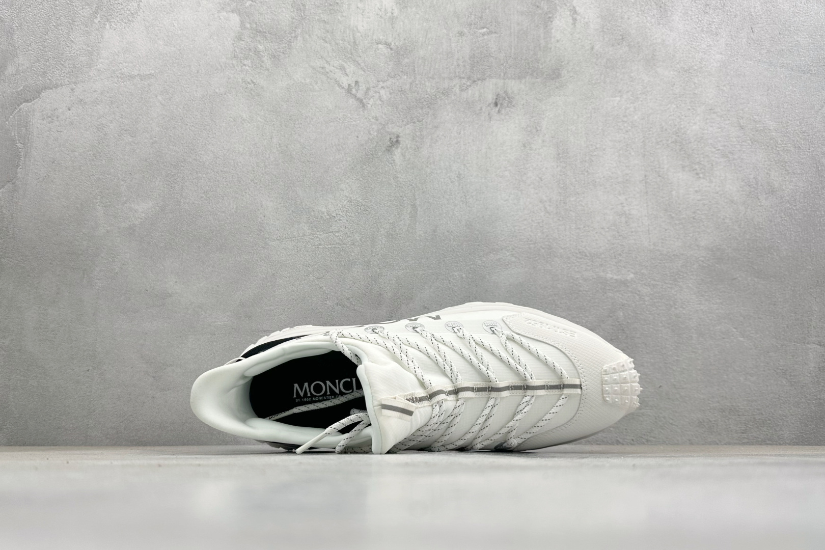 Moncler 蒙口 Trailgrip AMOEBA厚底系带耐磨低帮运动休闲鞋